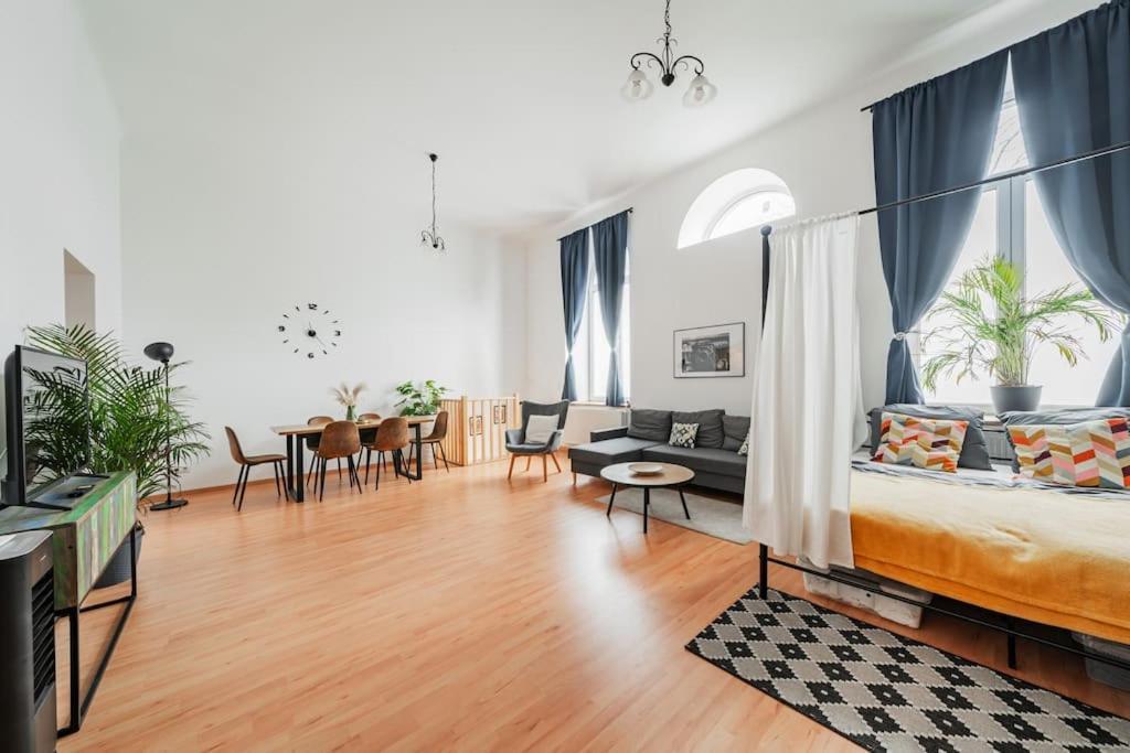 117 M² Near Nussdorferstrasse Apartment Vienna Luaran gambar